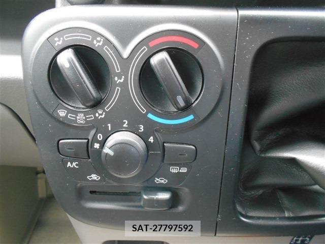 Suzuki EVERY 2015-04 385520-17