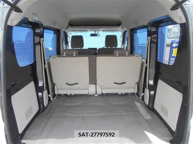 Suzuki EVERY 2015-04 385520-27