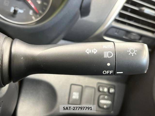Toyota RACTIS 2014-02 313641-6