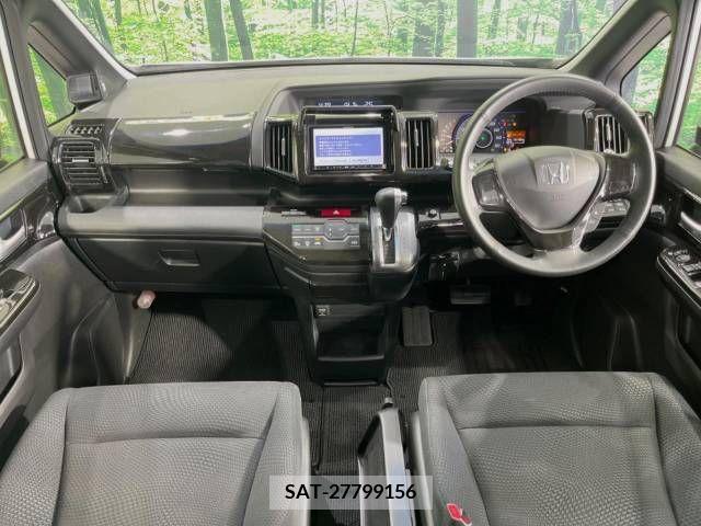 Honda STEP WGN 2012-06 286277-1
