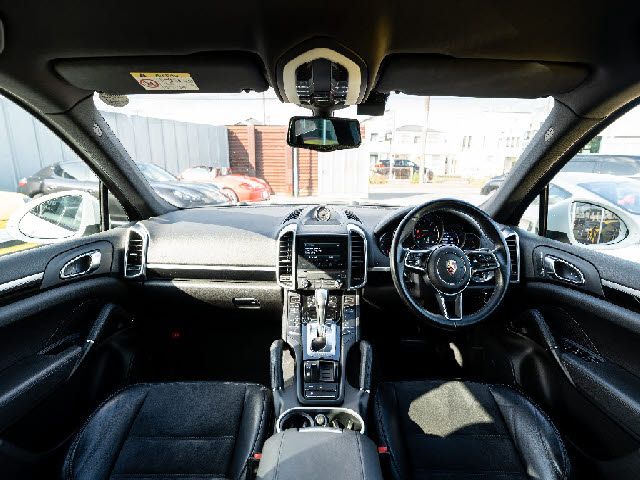Porsche CAYENNE 2016-12 4471-2