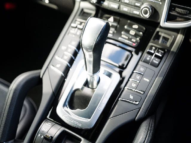 Porsche CAYENNE 2016-12 4471-16