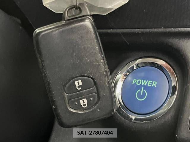 Toyota AQUA 2017-04 291958-7