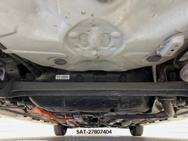 Toyota AQUA 2017-04 291958-19