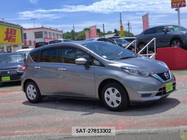 Nissan NOTE 2018-04 302426-8
