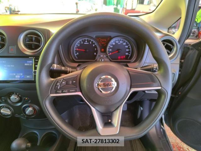 Nissan NOTE 2018-04 302426-13