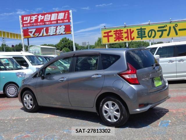 Nissan NOTE 2018-04 302426-11