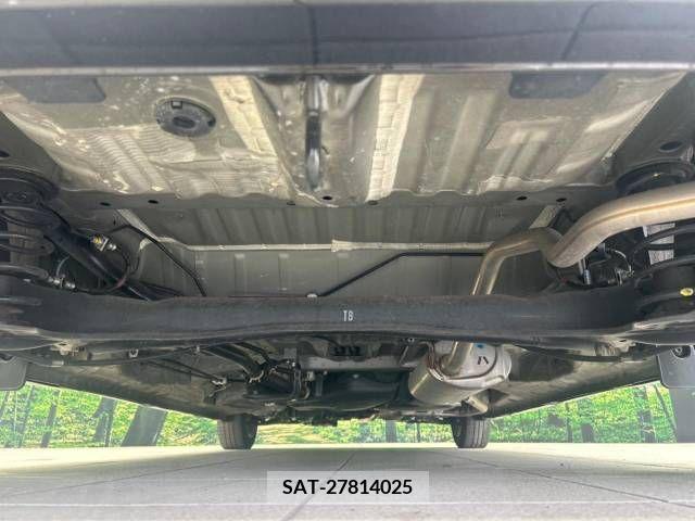 Honda N BOX CUSTOM 2019-03 343649-19
