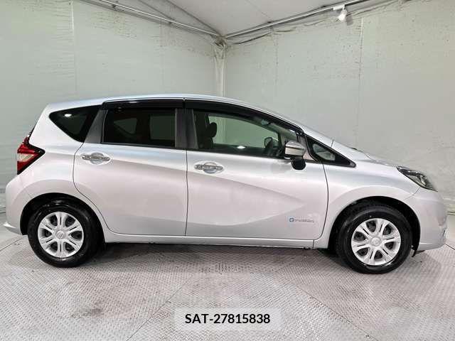 Nissan NOTE 2019-05 305460-7
