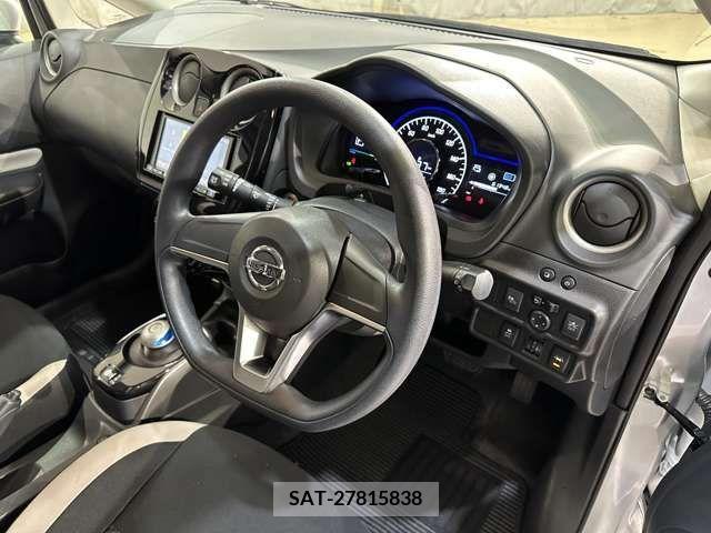 Nissan NOTE 2019-05 305460-12