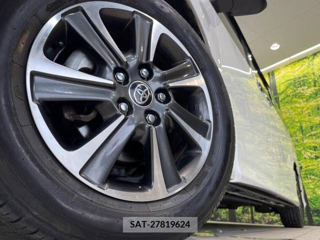 Toyota NOAH 2019-09 365114-13