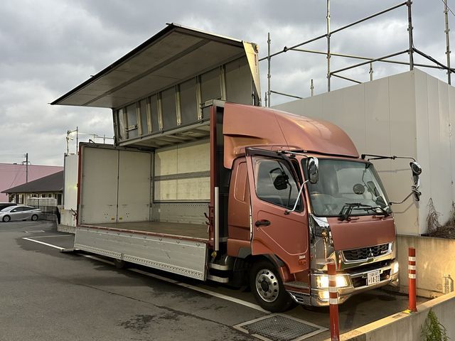 MITSUBISHI FUSO Fighter 2014-07 6389-17
