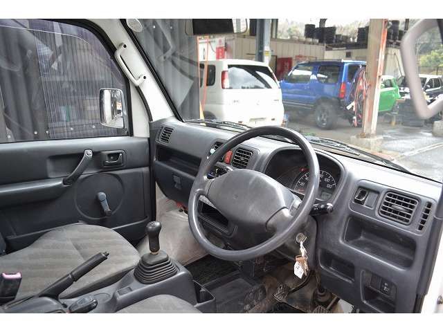 Suzuki CARRY TRUCK 2006-03 1908-11