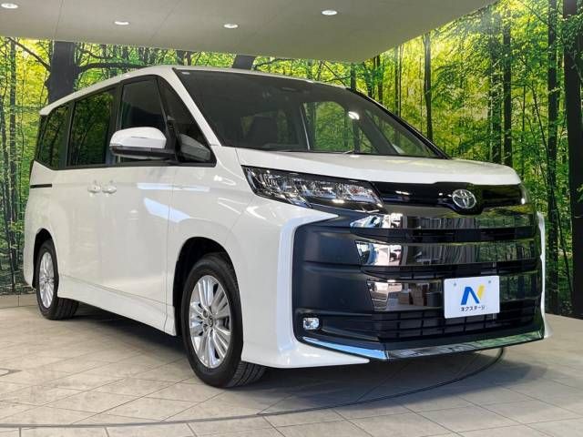Toyota NOAH 2023-07 189614-17