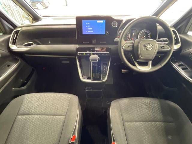 Toyota NOAH 2023-07 189614-1