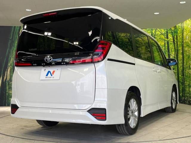 Toyota NOAH 2023-07 189614-18