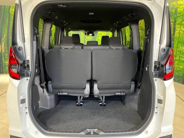 Toyota NOAH 2023-07 189614-11