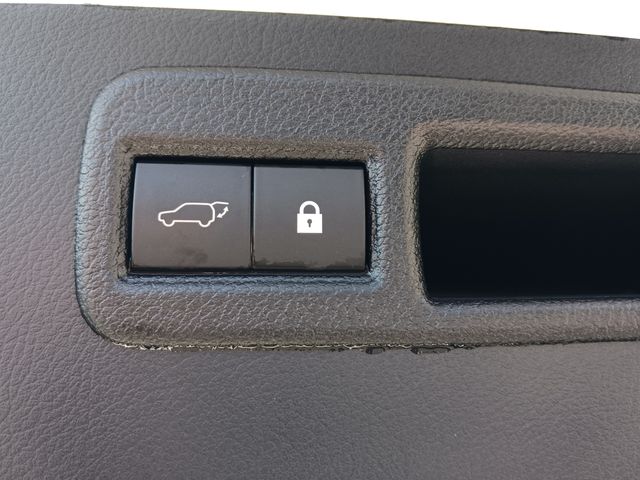 Lexus NX 2018-05 17113-28