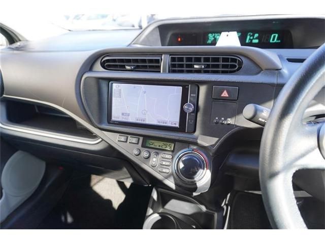 Toyota AQUA 2013-09 15084-6