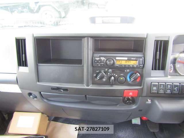 Mazda TITAN 2023-09 202593-16