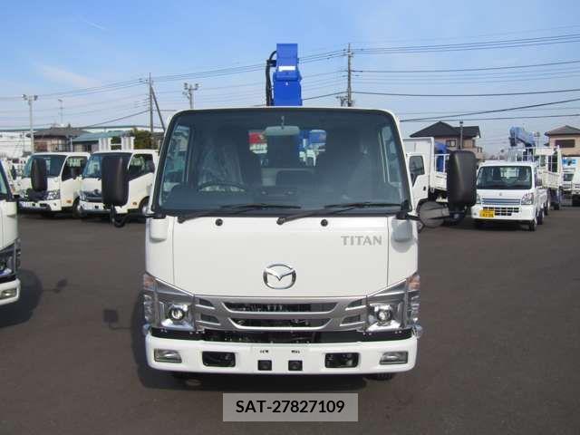 Mazda TITAN 2023-09 202593-1