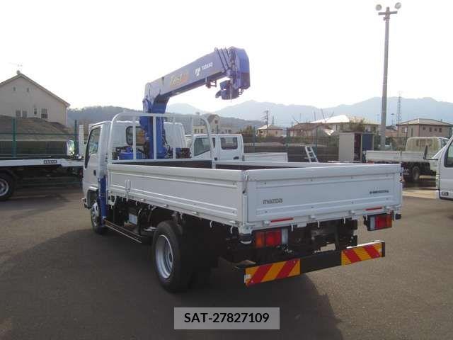Mazda TITAN 2023-09 202593-6