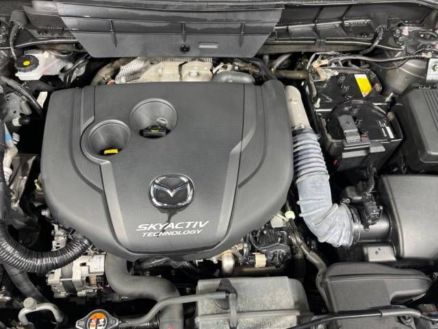Mazda CX-8 2018-10 10459-18