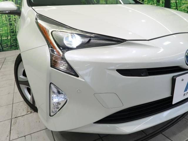 Toyota PRIUS 2016-09 11459-13