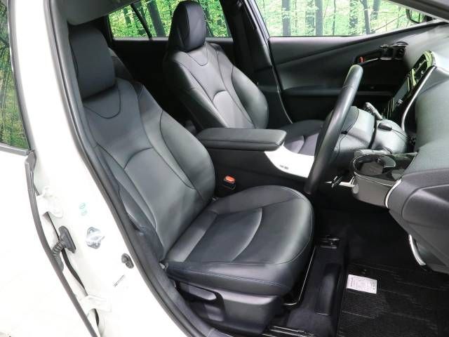 Toyota PRIUS 2016-09 11459-9