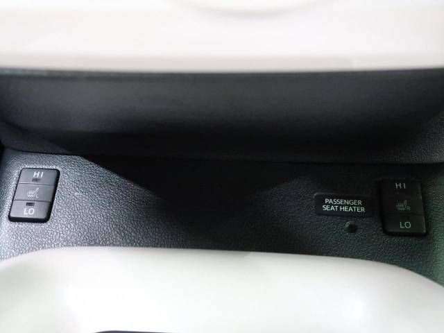 Toyota PRIUS 2016-09 11459-7