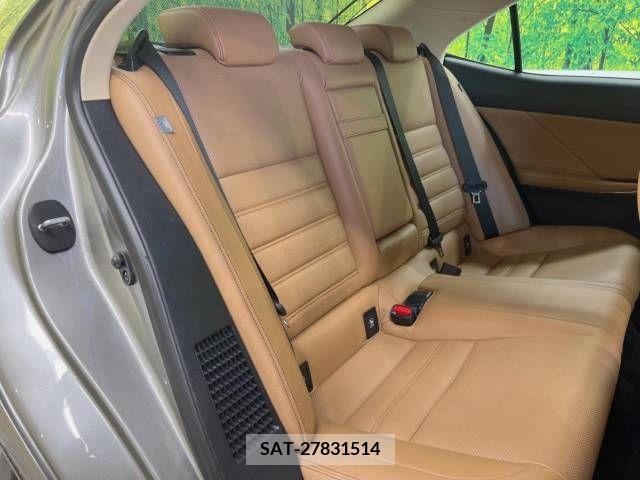 Lexus IS 2014-07 362826-10
