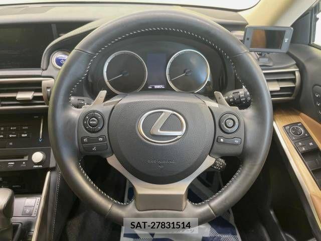 Lexus IS 2014-07 362826-12