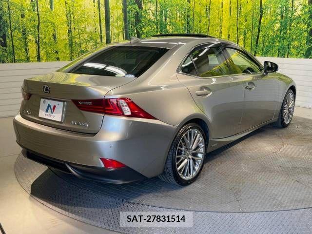 Lexus IS 2014-07 362826-17