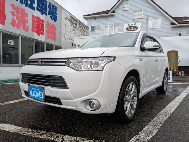 Mitsubishi OUTLANDER PHEV 2014-02 19702-0