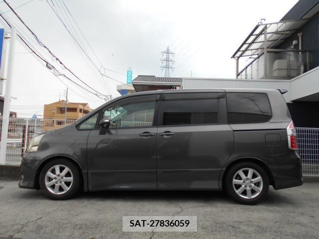 Toyota NOAH 2009-07 321299-3