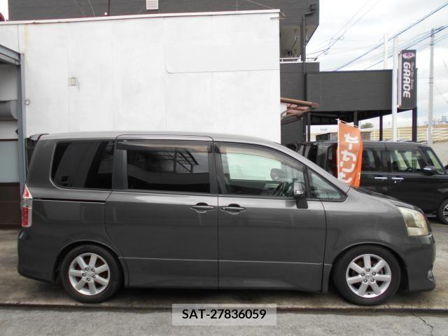 Toyota NOAH 2009-07 321299-2