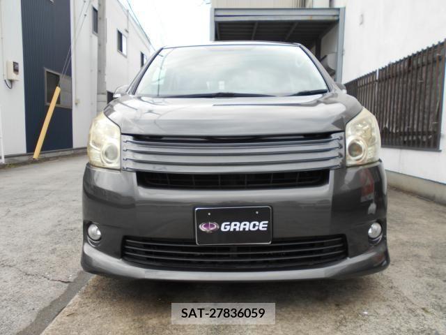 Toyota NOAH 2009-07 321299-1
