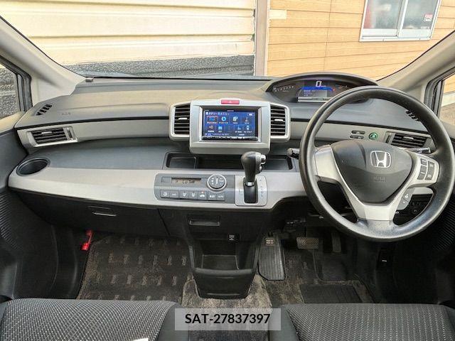 Honda FREED HYBRID 2012-06 376983-1