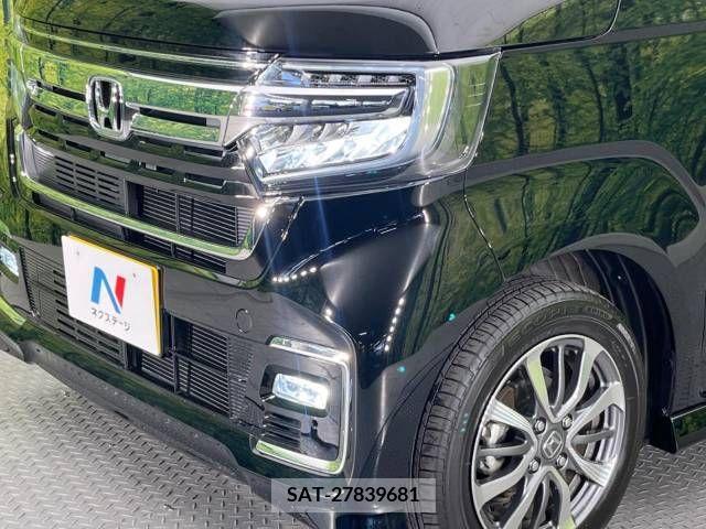 Honda N BOX CUSTOM 2022-01 279007-12