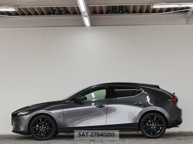 Mazda MAZDA3 2022-01 343946-5