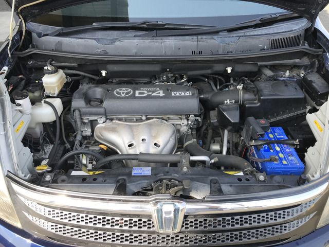 Toyota ISIS 2005-08 2232-17