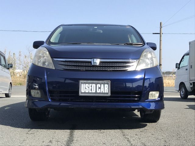 Toyota ISIS 2005-08 2232-1