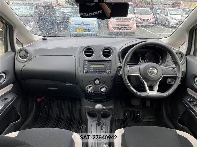 Nissan NOTE 2017-12 302420-1