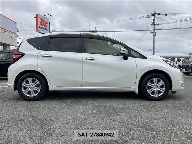Nissan NOTE 2017-12 302420-11