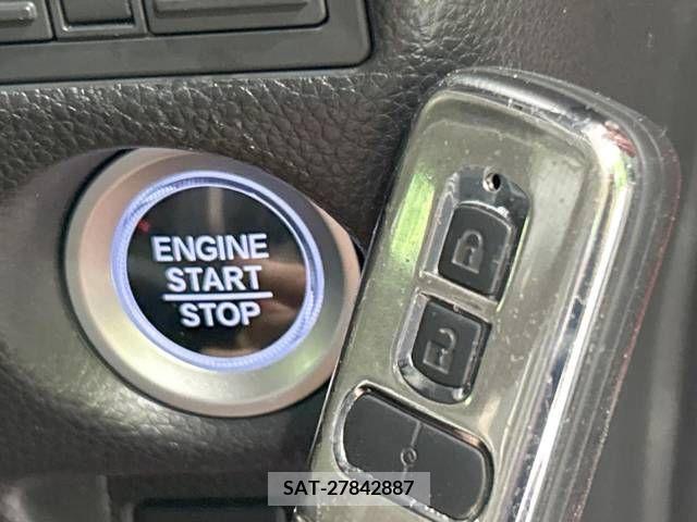 Honda N BOX CUSTOM 2019-09 330781-7