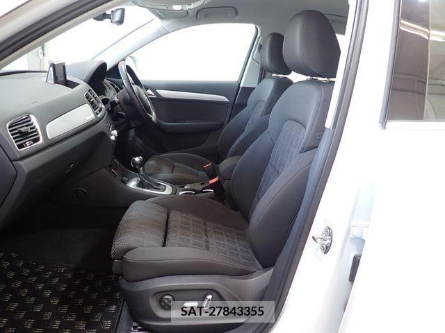 Audi Q3 2017-04 333724-9
