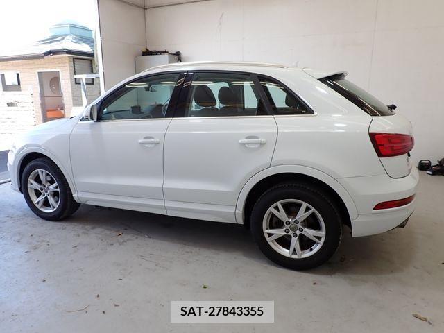 Audi Q3 2017-04 333724-6