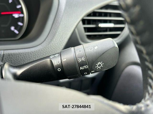 Toyota VOXY 2014-08 321409-15