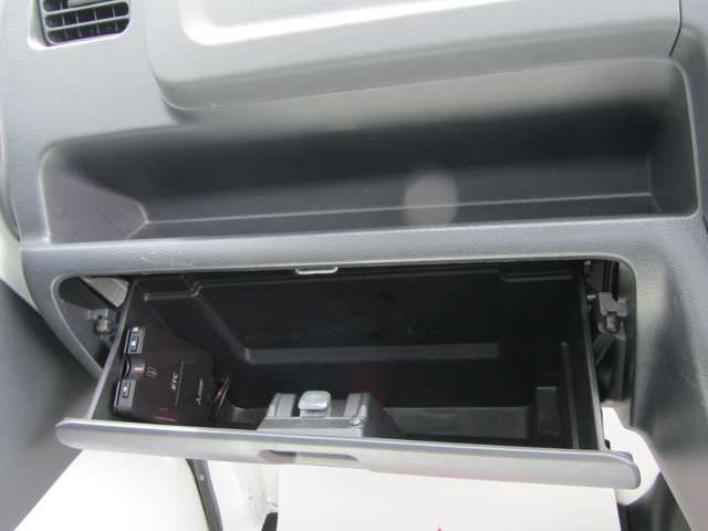 Suzuki CARRY TRUCK 2019-08 190229-18