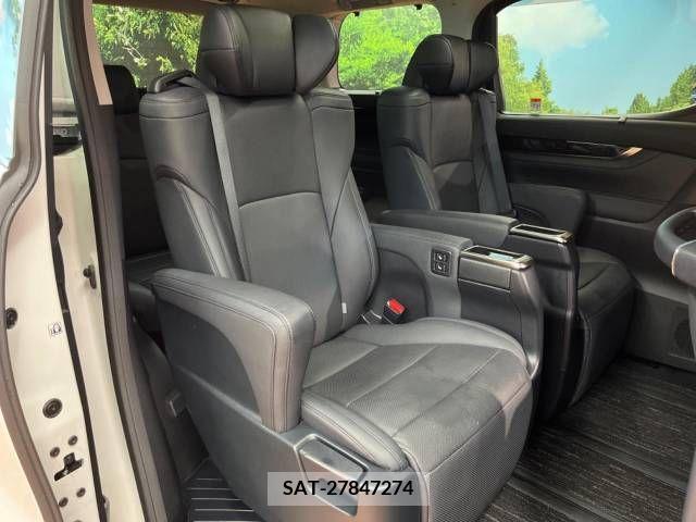 Toyota ALPHARD 2022-09 388965-12